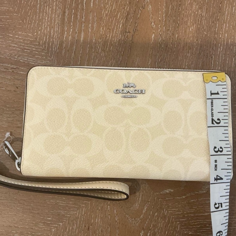Women’s Long Zip Around Wallet In Signature Canvas - Picture 5 of 5